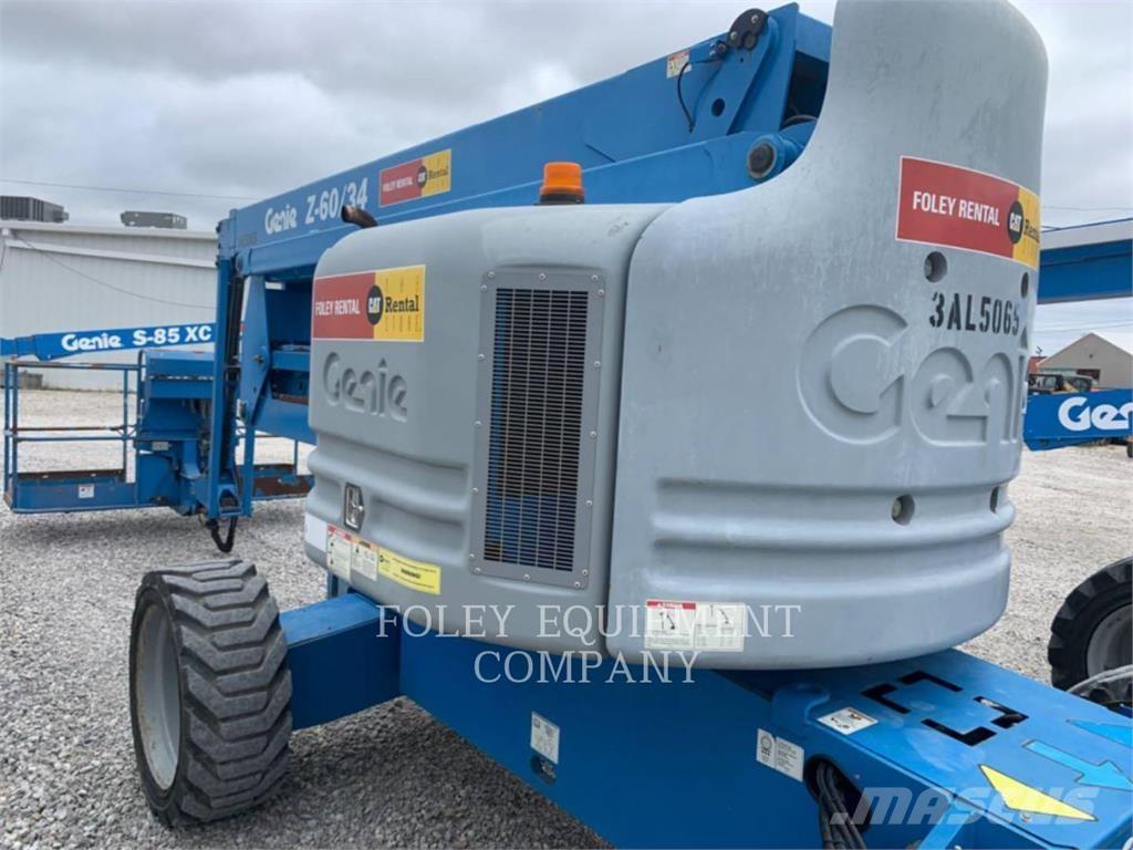 Genie Z60/34G4 Plataformas con brazo de elevación manual