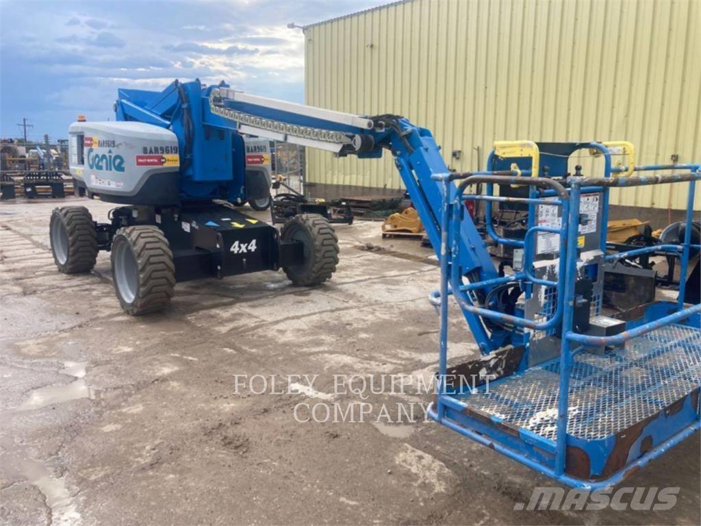 Genie Z60/37FE Plataformas con brazo de elevación manual