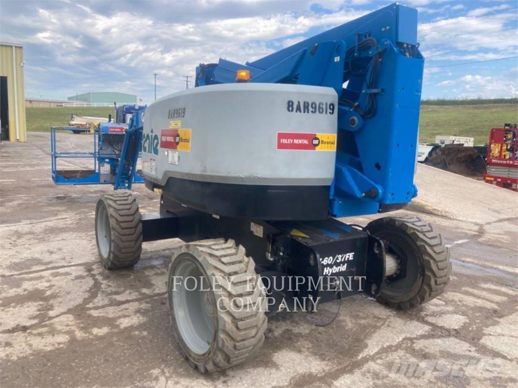 Genie Z60/37FE Plataformas con brazo de elevación manual