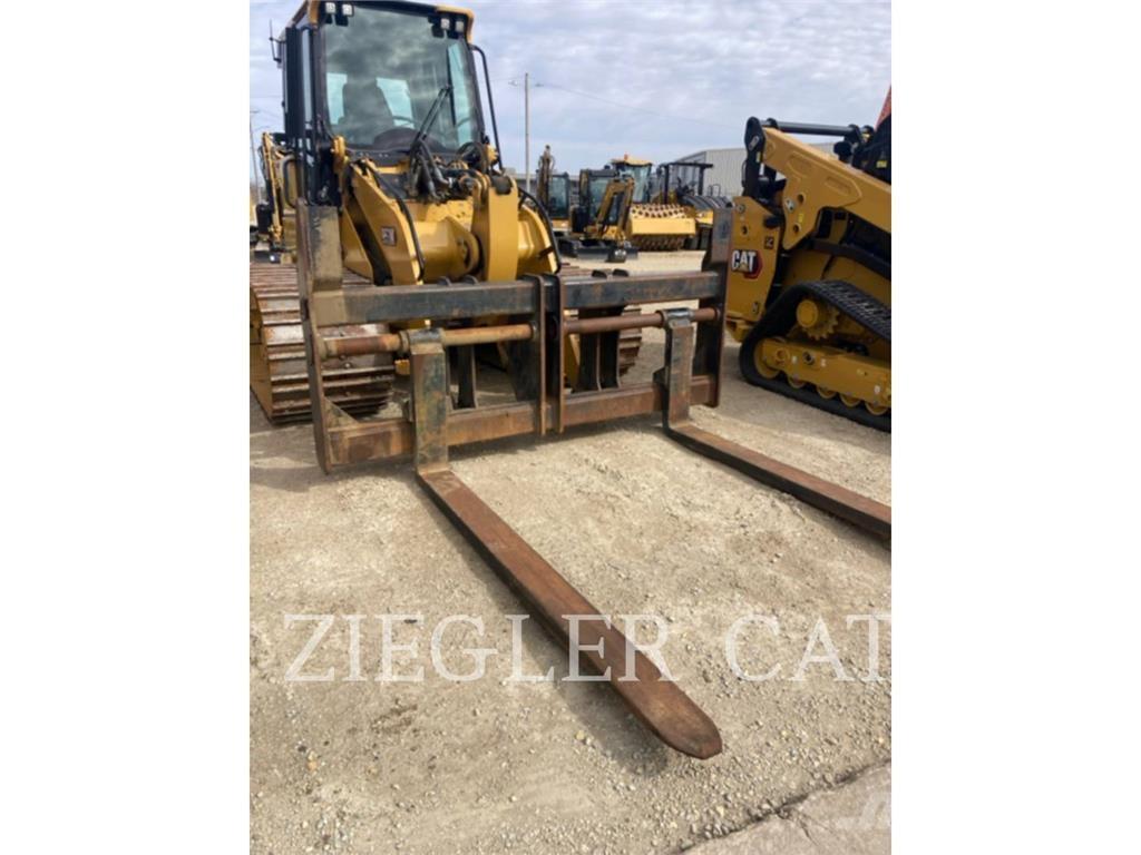  HENDERSON TAG_CZ Cargadoras sobre orugas