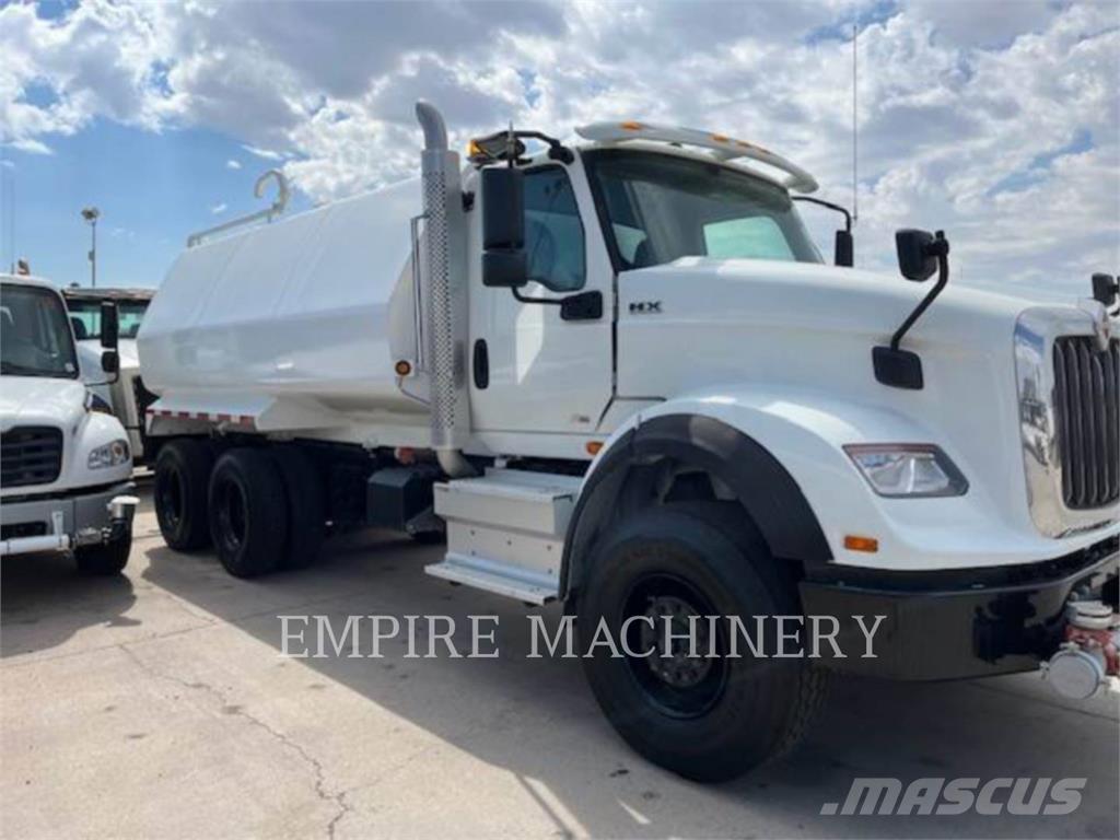 International WATER TRK Motores