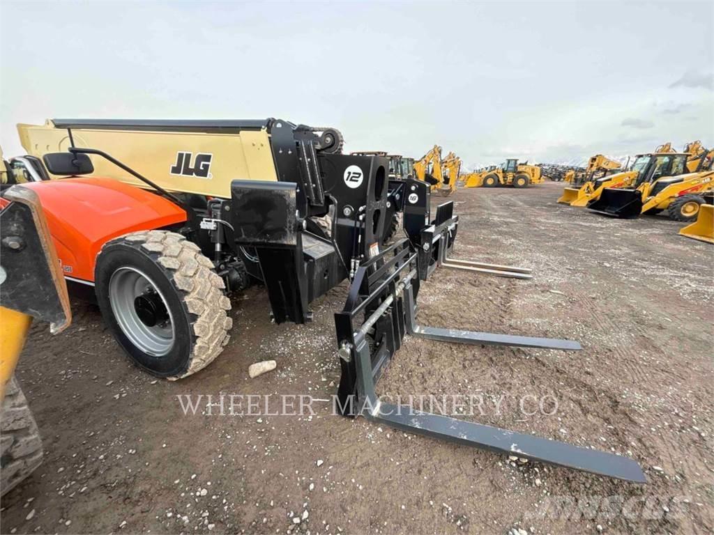 JLG 1255 Carretillas telescópicas