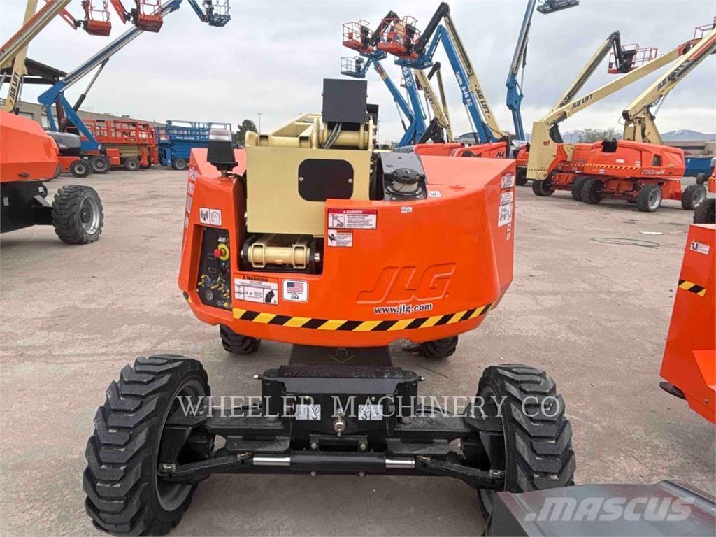 JLG 340AJ Plataformas con brazo de elevación manual