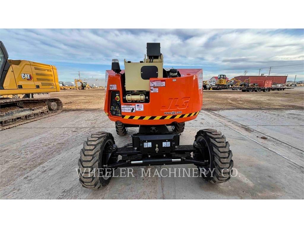 JLG 340AJ Plataformas con brazo de elevación manual