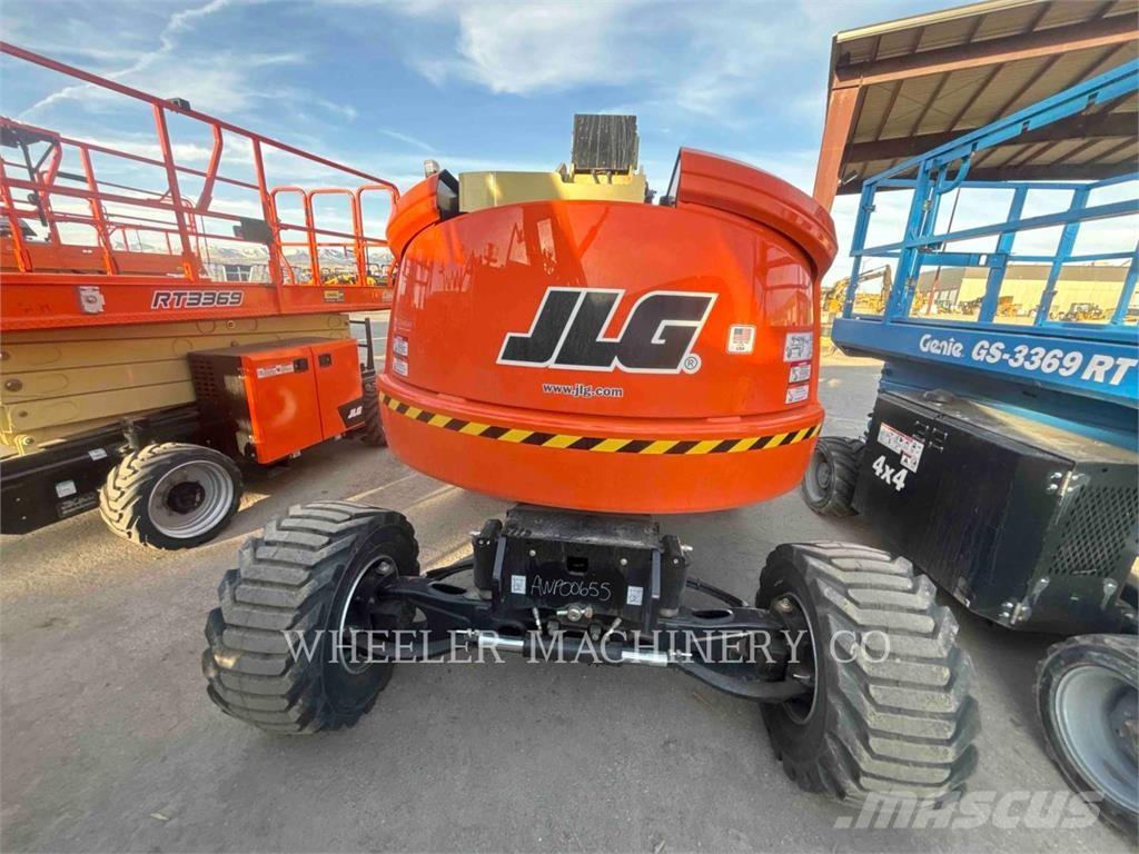 JLG 450AJ Plataformas con brazo de elevación manual