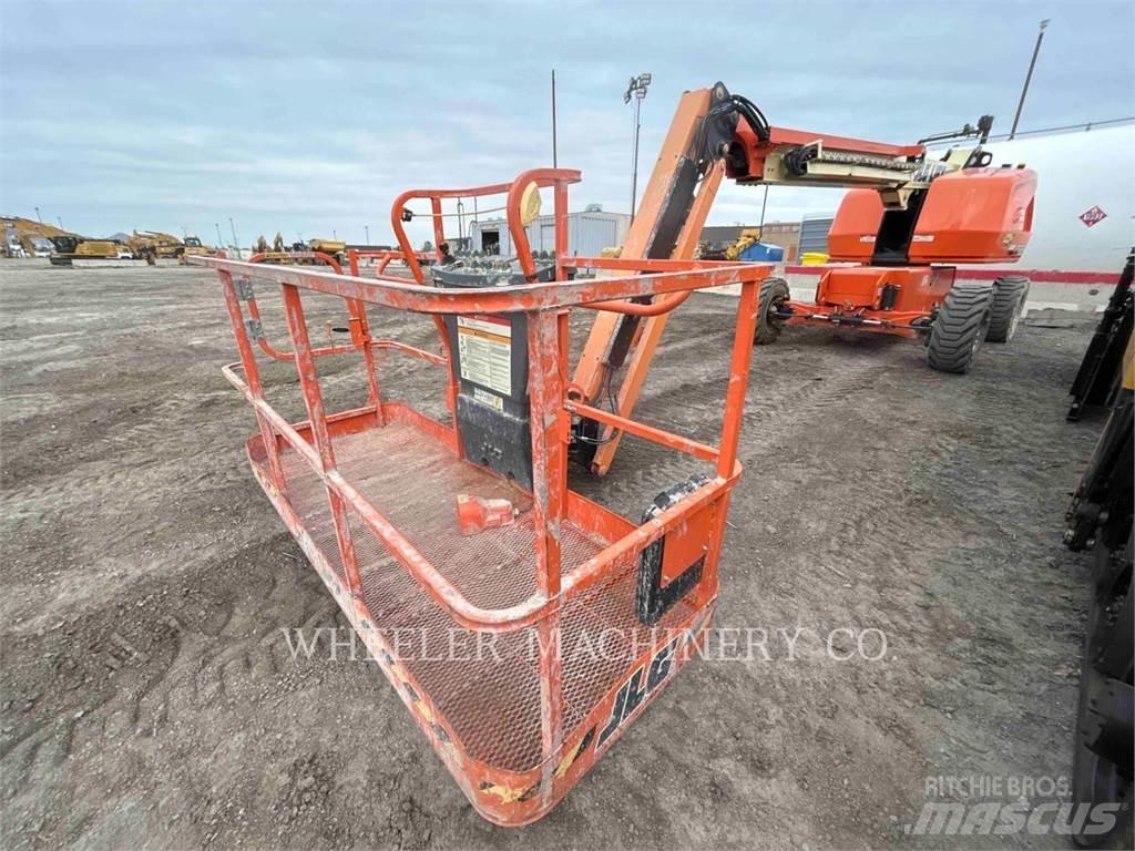 JLG 460SJ Plataformas con brazo de elevación manual