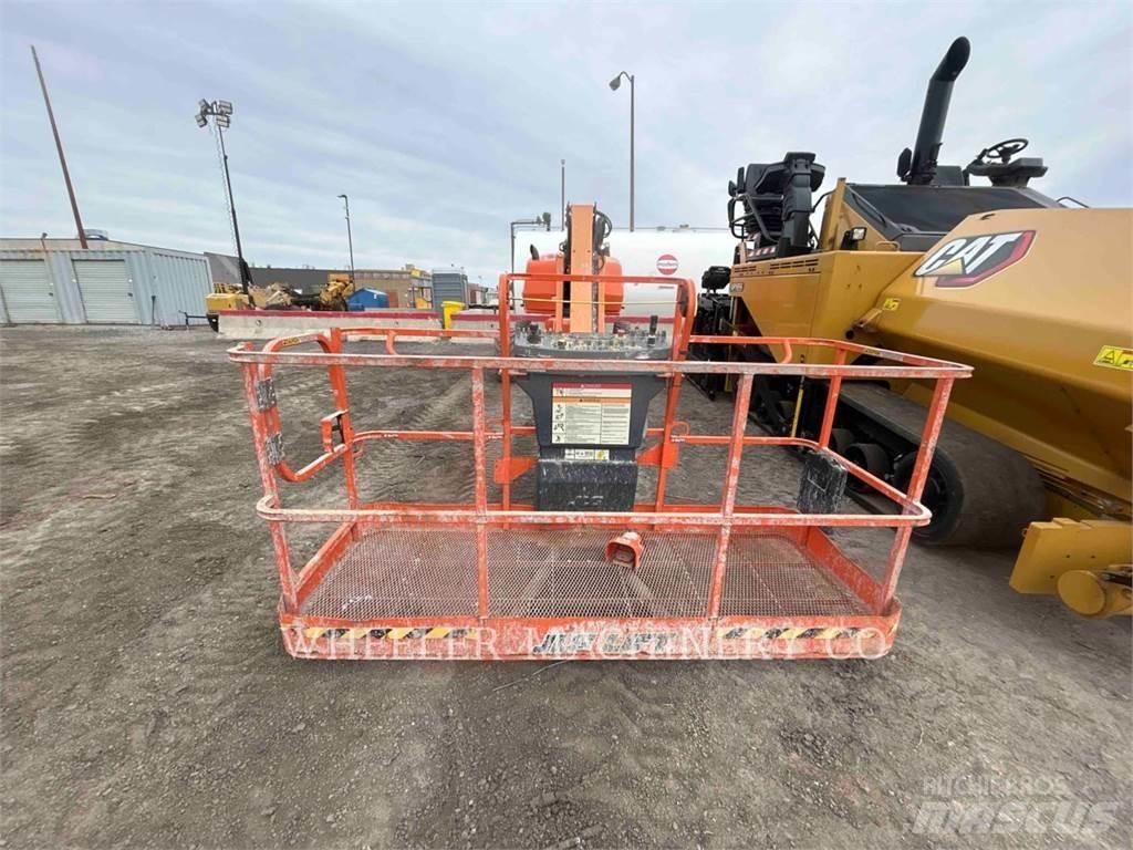 JLG 460SJ Plataformas con brazo de elevación manual