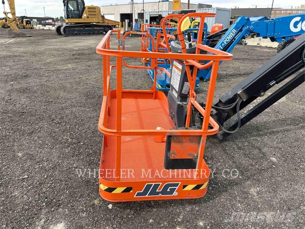 JLG 460SJ SP Plataformas con brazo de elevación manual