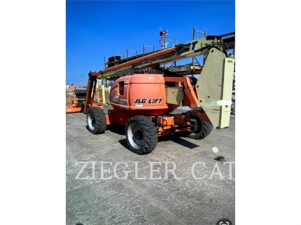 JLG 600AJ Plataformas con brazo de elevación manual