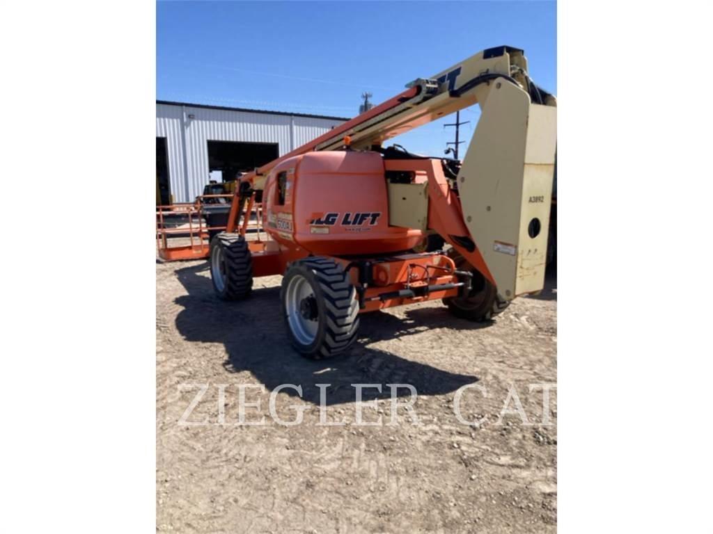 JLG 600AJ Plataformas con brazo de elevación manual