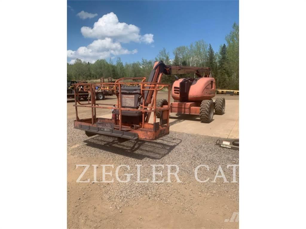 JLG 600AJ Plataformas con brazo de elevación manual