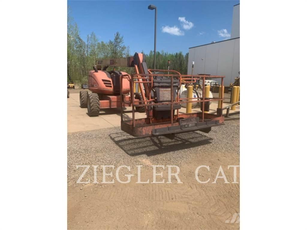 JLG 600AJ Plataformas con brazo de elevación manual