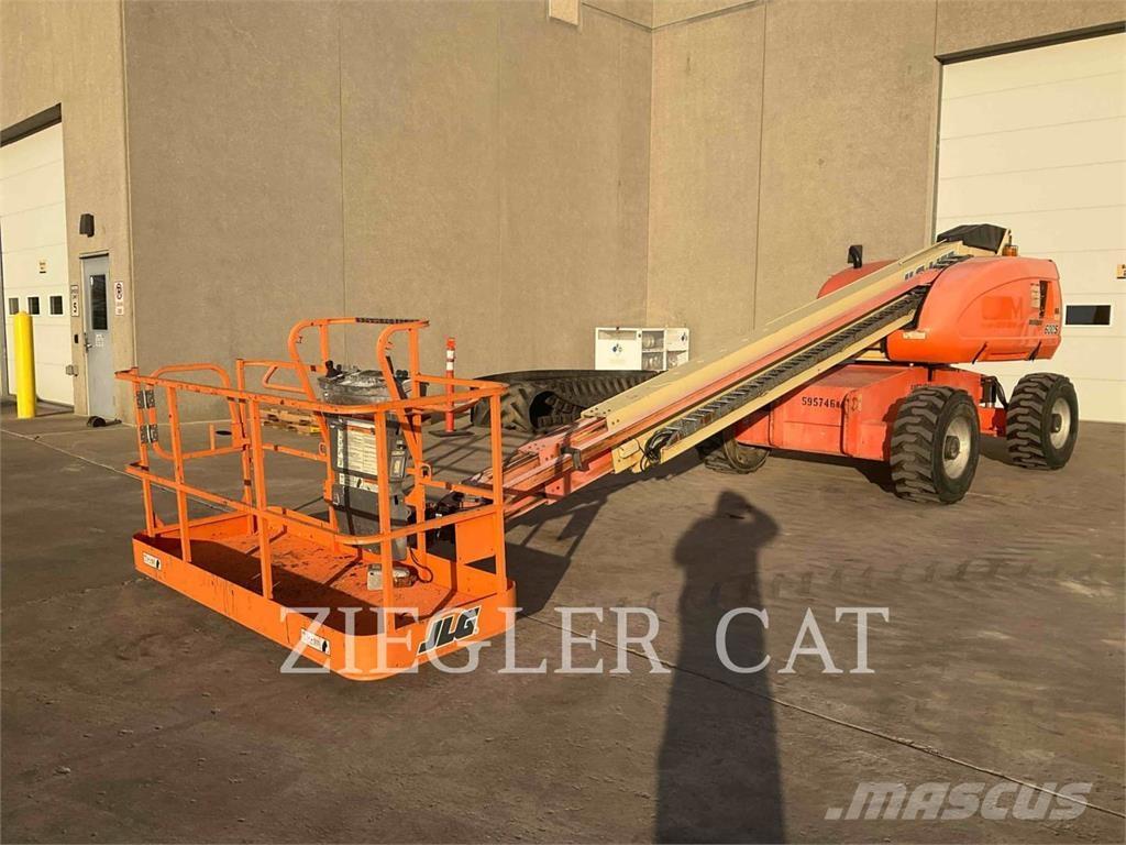 JLG 600S Plataformas con brazo de elevación manual