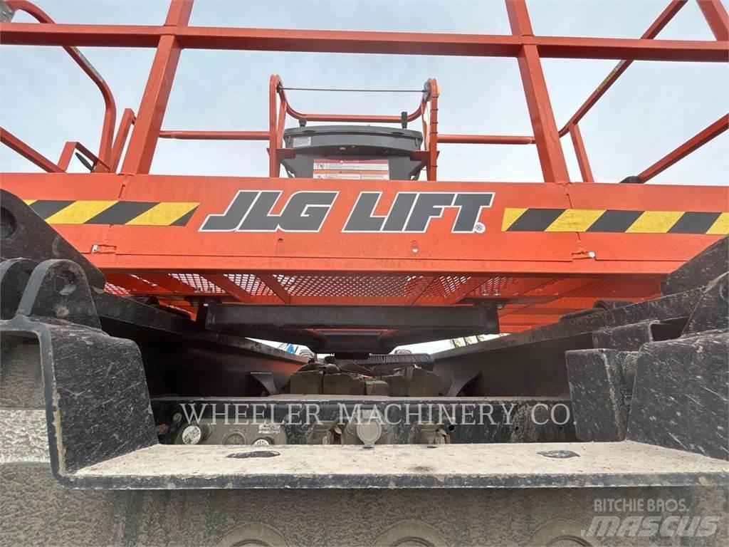 JLG 660SJ Plataformas con brazo de elevación manual