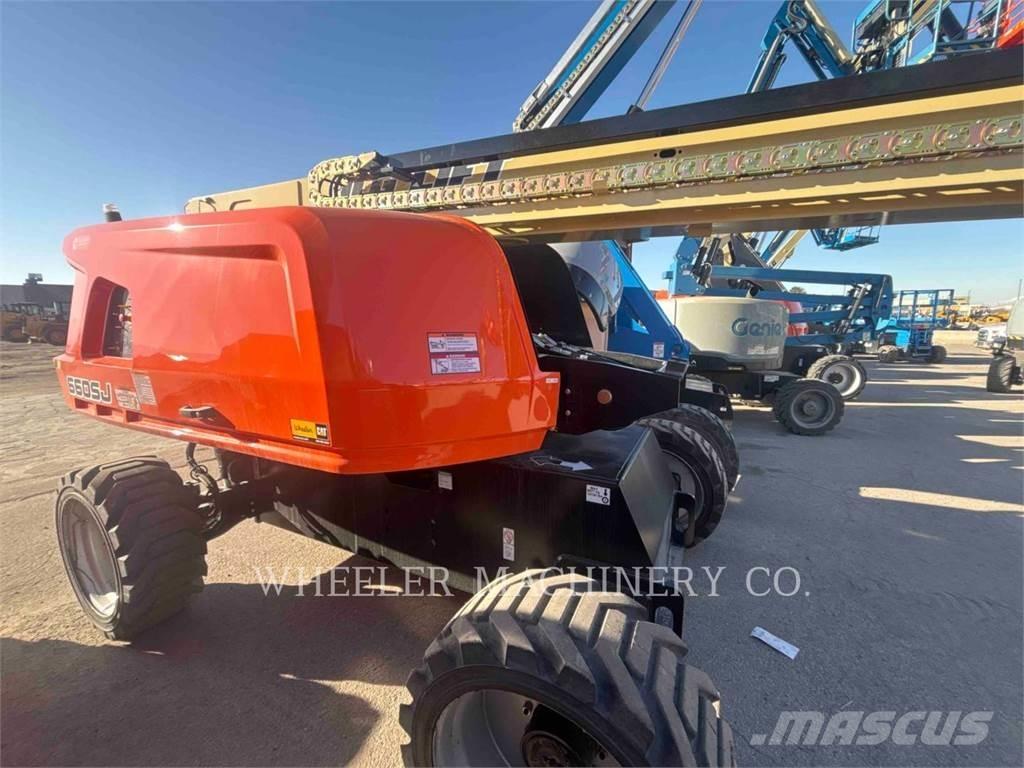 JLG 660SJ Plataformas con brazo de elevación manual