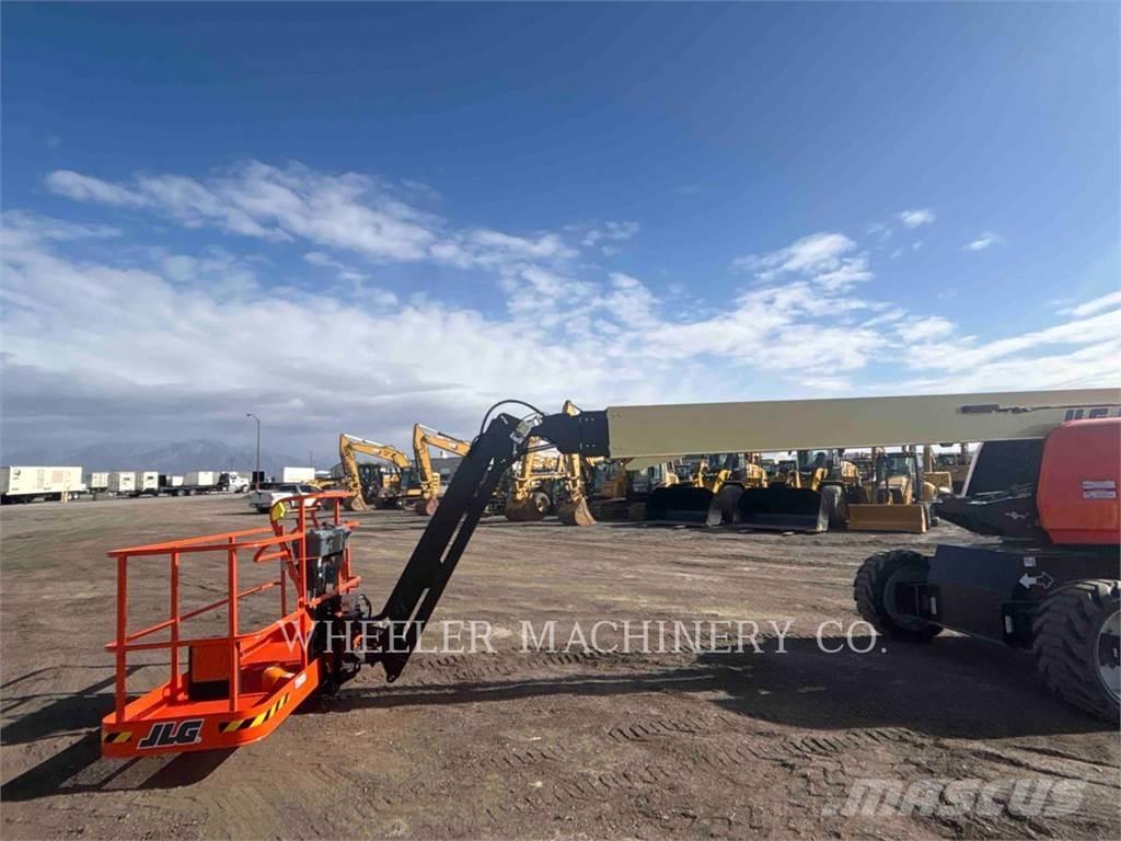 JLG 660SJ Plataformas con brazo de elevación manual