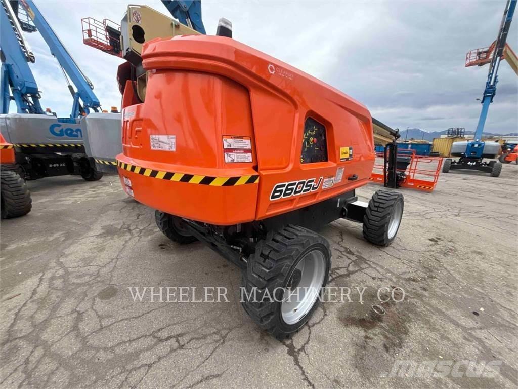 JLG 660SJ Plataformas con brazo de elevación manual