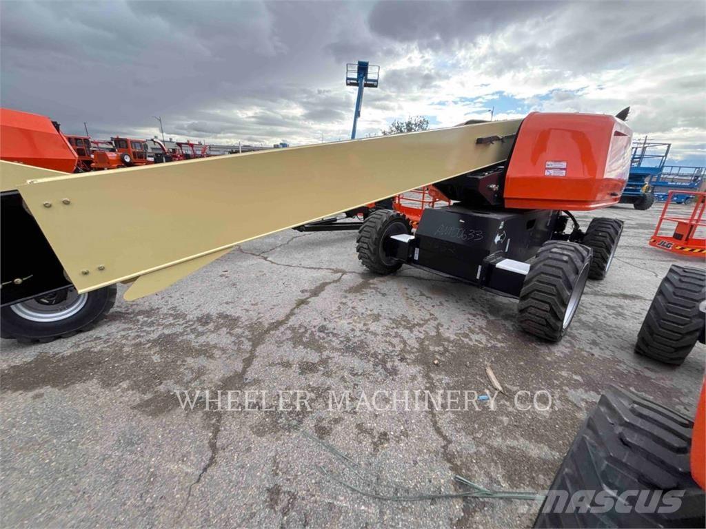 JLG 660SJ Plataformas con brazo de elevación manual