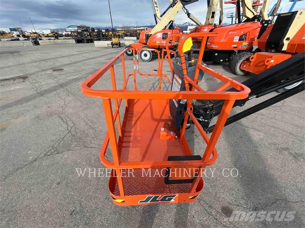 JLG 660SJ SP Plataformas con brazo de elevación manual