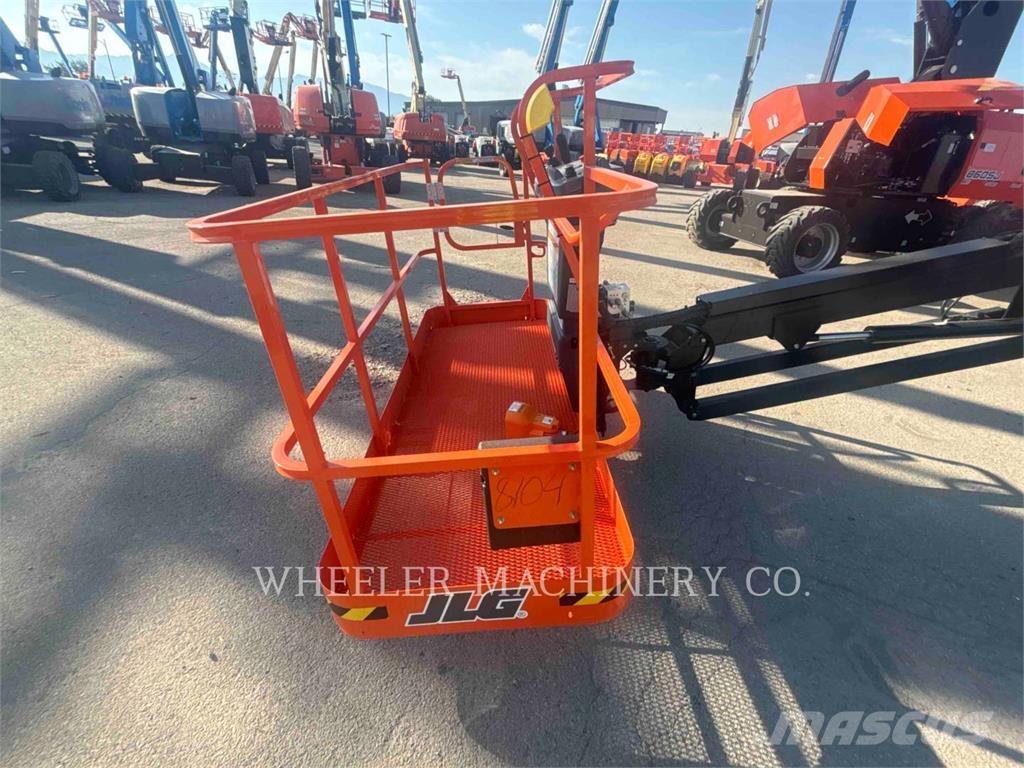 JLG 660SJ SP Plataformas con brazo de elevación manual
