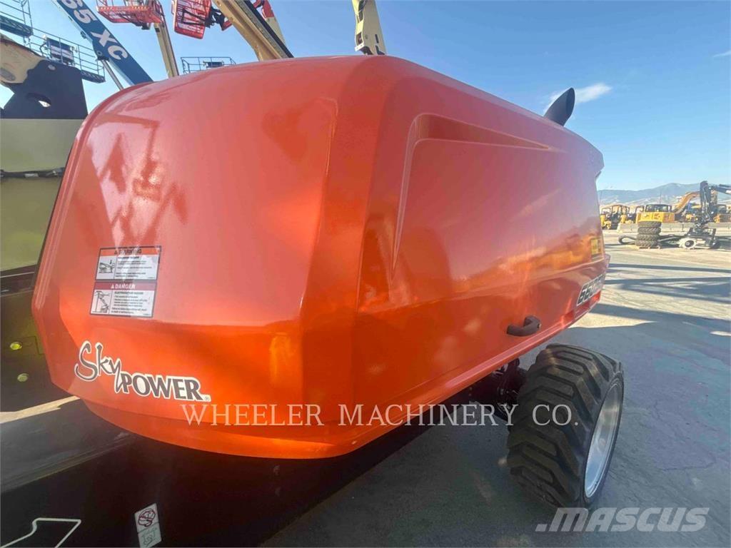 JLG 660SJ SP Plataformas con brazo de elevación manual