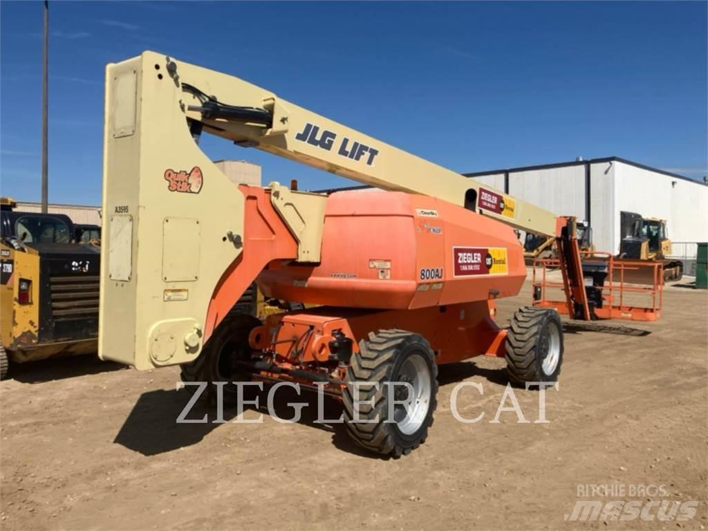 JLG 800AJ Plataformas con brazo de elevación manual