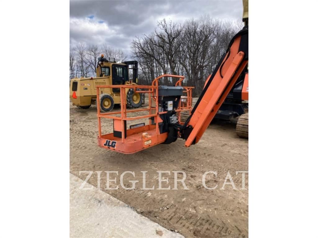 JLG 800AJ Plataformas con brazo de elevación manual