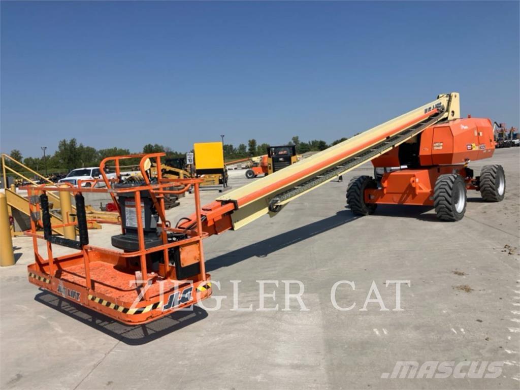 JLG 800S Plataformas con brazo de elevación manual