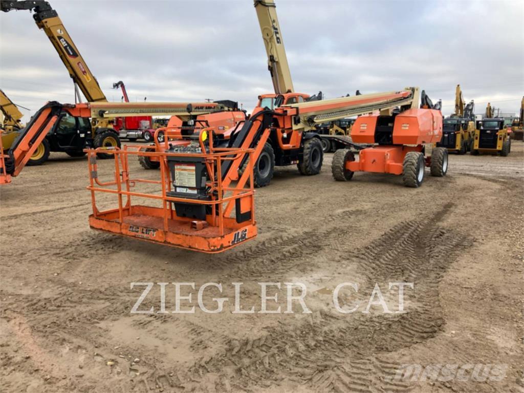 JLG 860SJ Plataformas con brazo de elevación manual