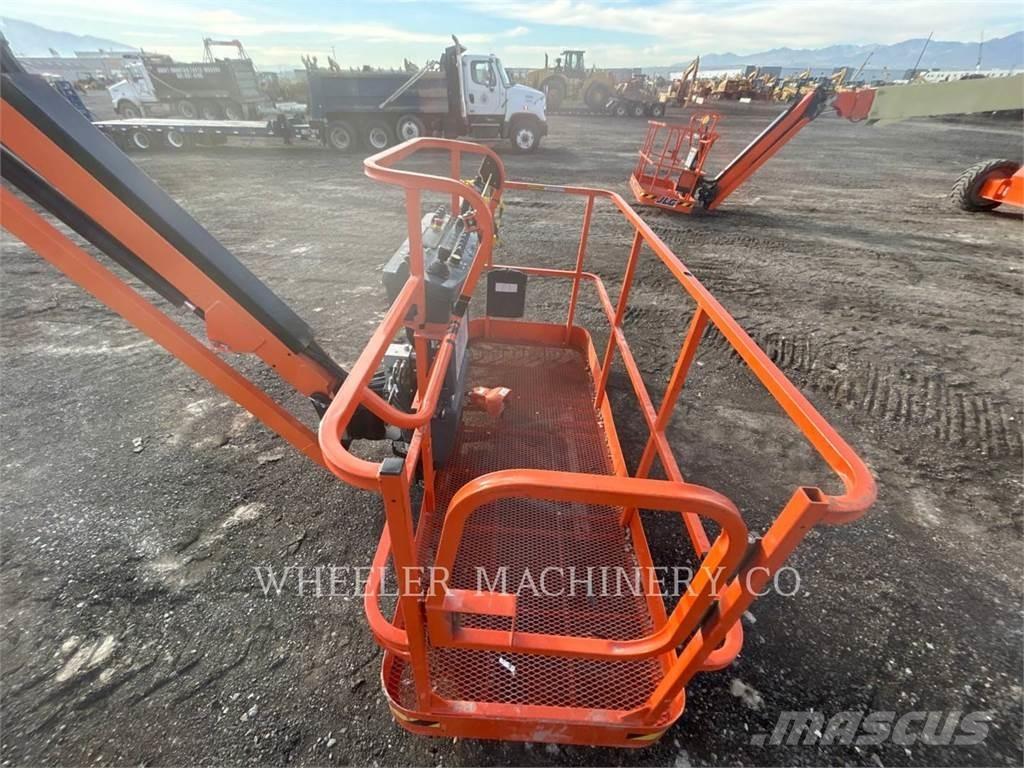 JLG 860SJ SP Plataformas con brazo de elevación manual