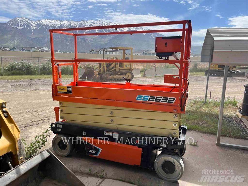 JLG ES2632 Plataformas tijera