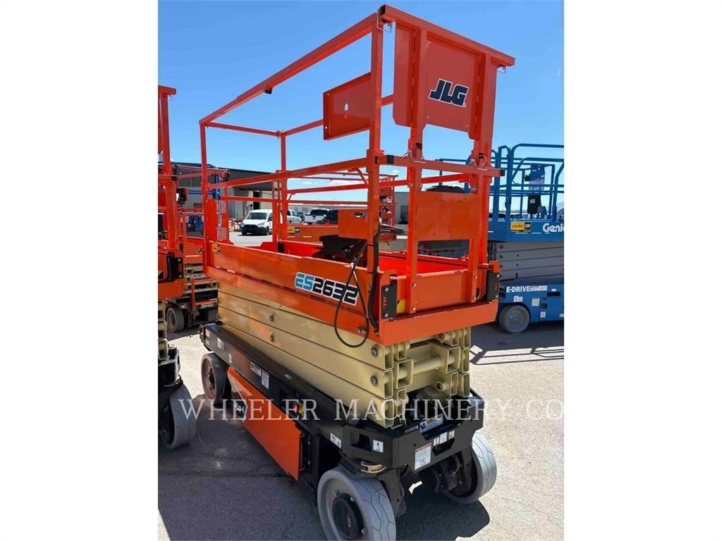 JLG ES2632 Plataformas tijera