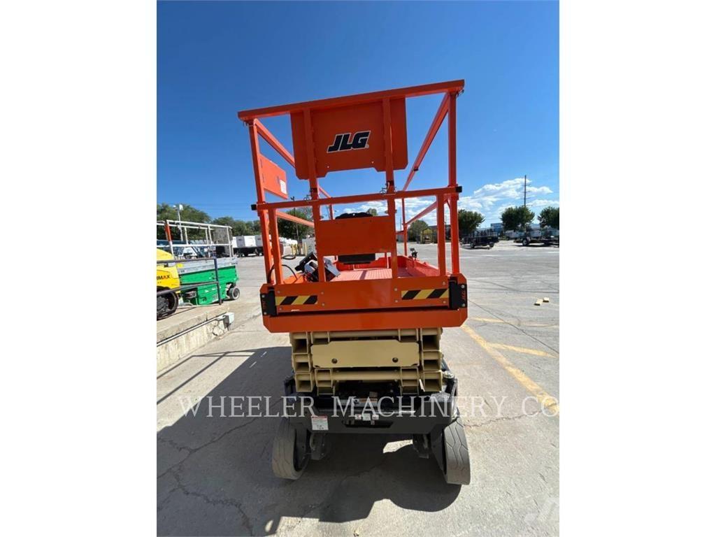 JLG ES2646 Plataformas tijera