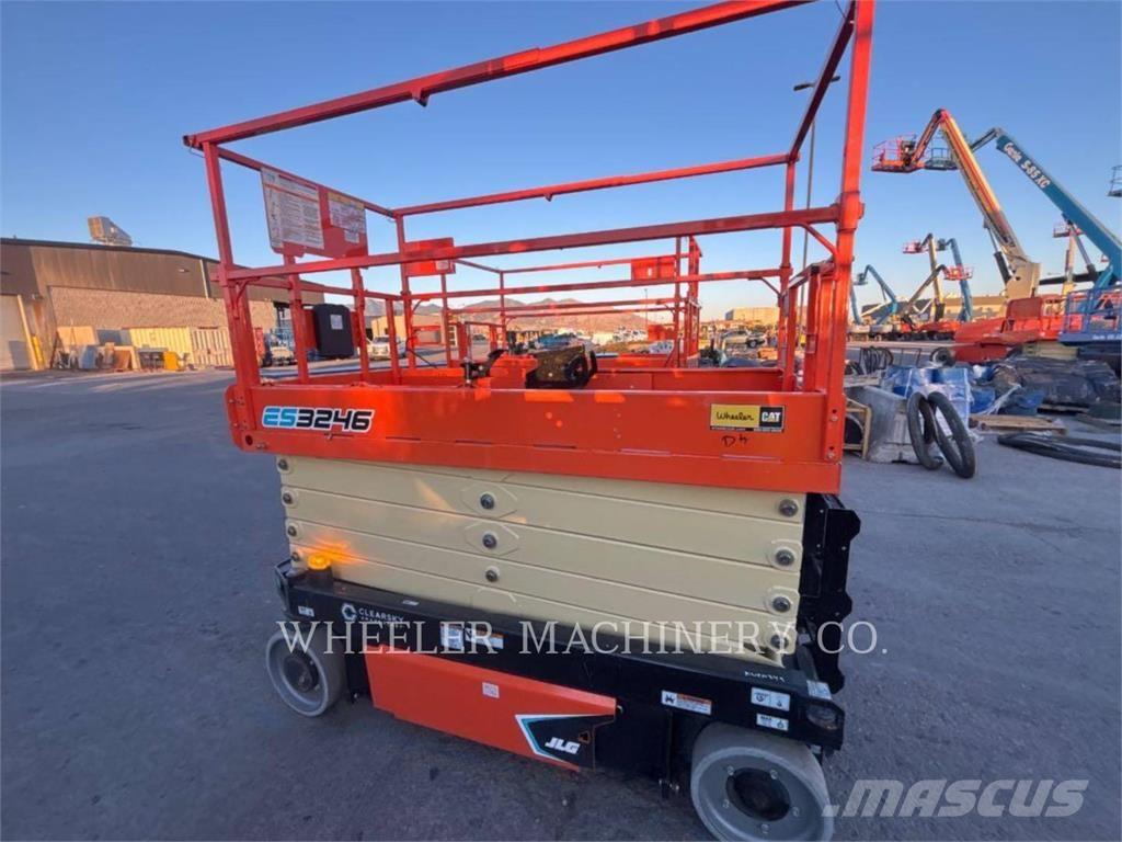 JLG ES3246 Plataformas tijera
