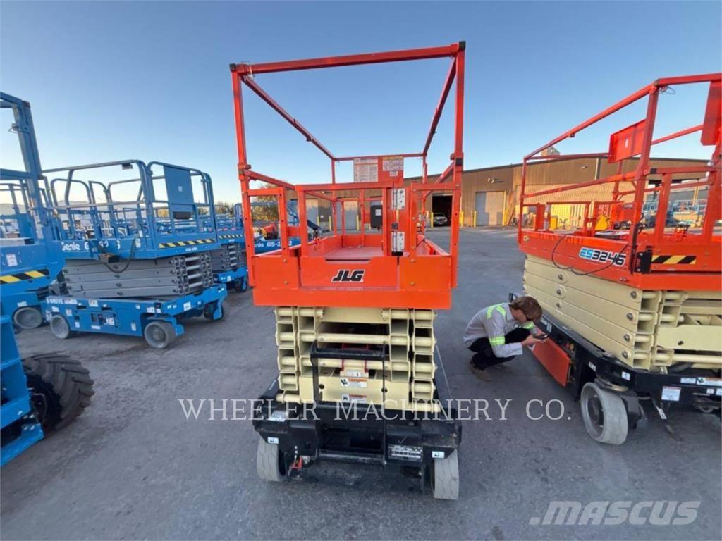 JLG ES3246 Plataformas tijera