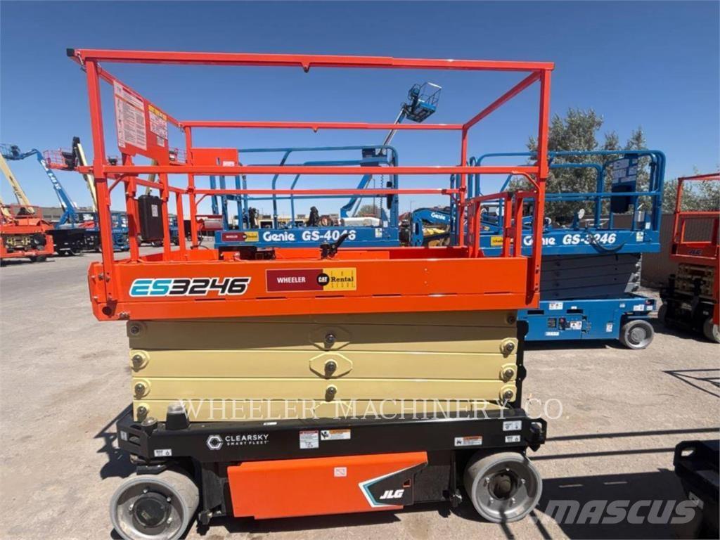 JLG ES3246 Plataformas tijera