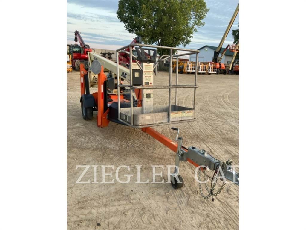 JLG T350 Plataformas con brazo de elevación manual