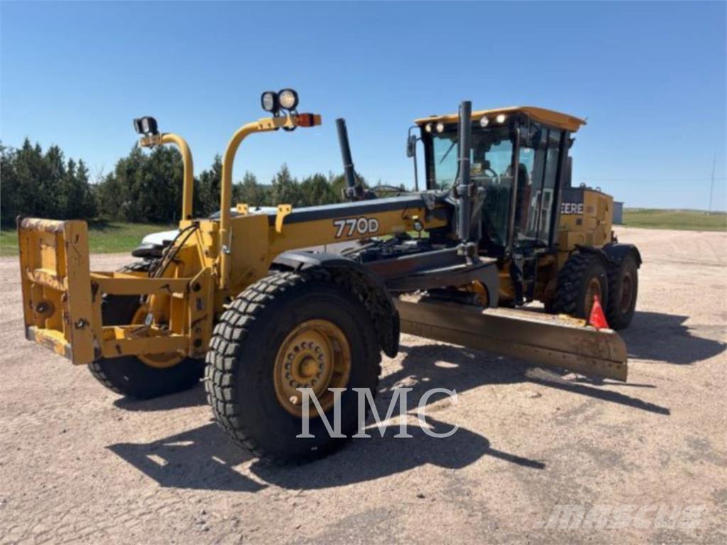 John Deere 770D_JD Niveladoras