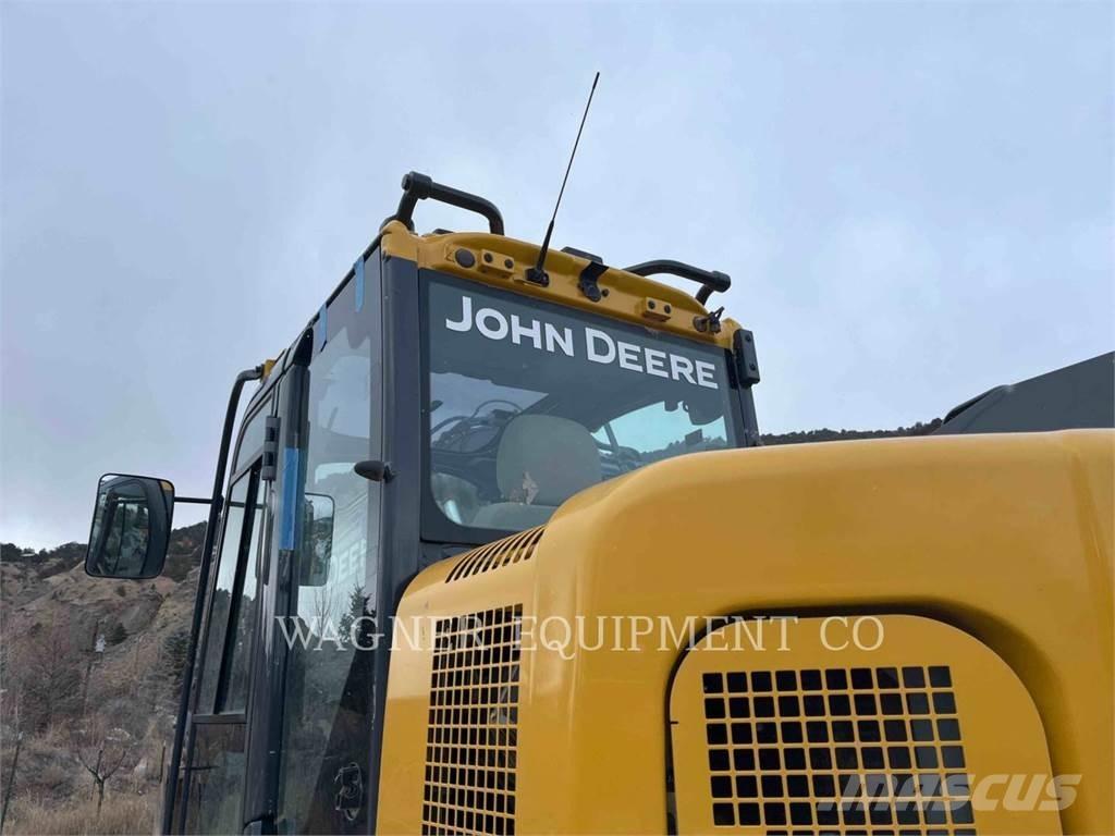 John Deere & CO. 135G Excavadoras sobre orugas