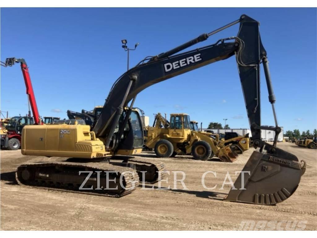 John Deere & CO. 200D Excavadoras sobre orugas