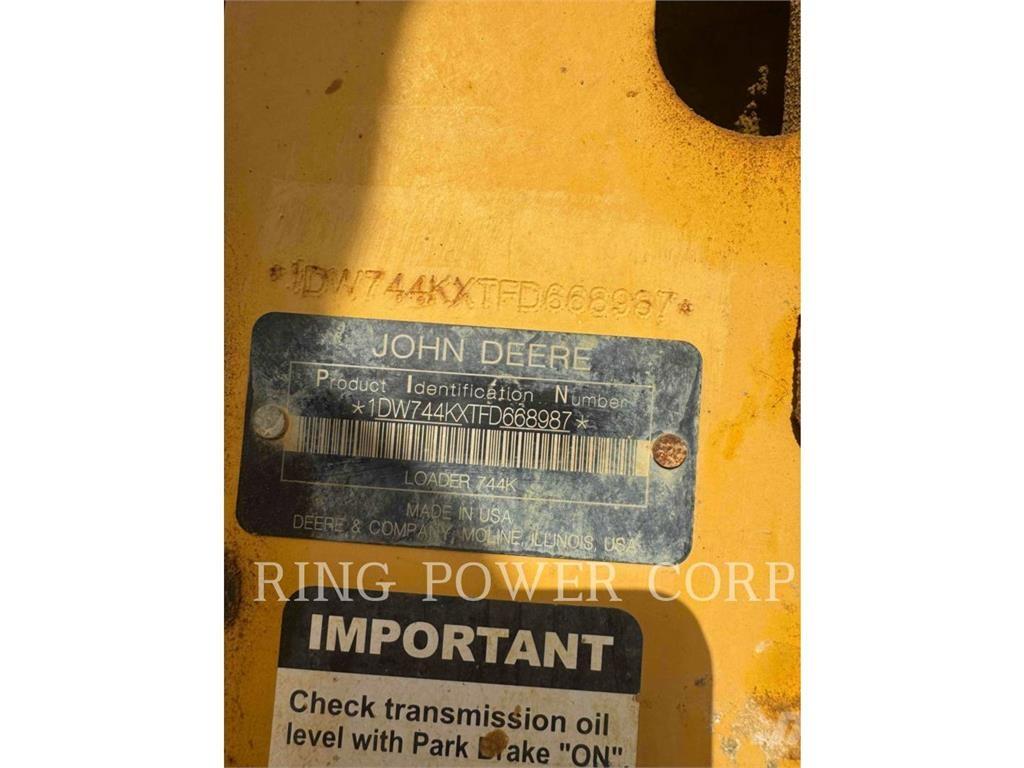 John Deere & CO. 744K Cargadoras sobre ruedas