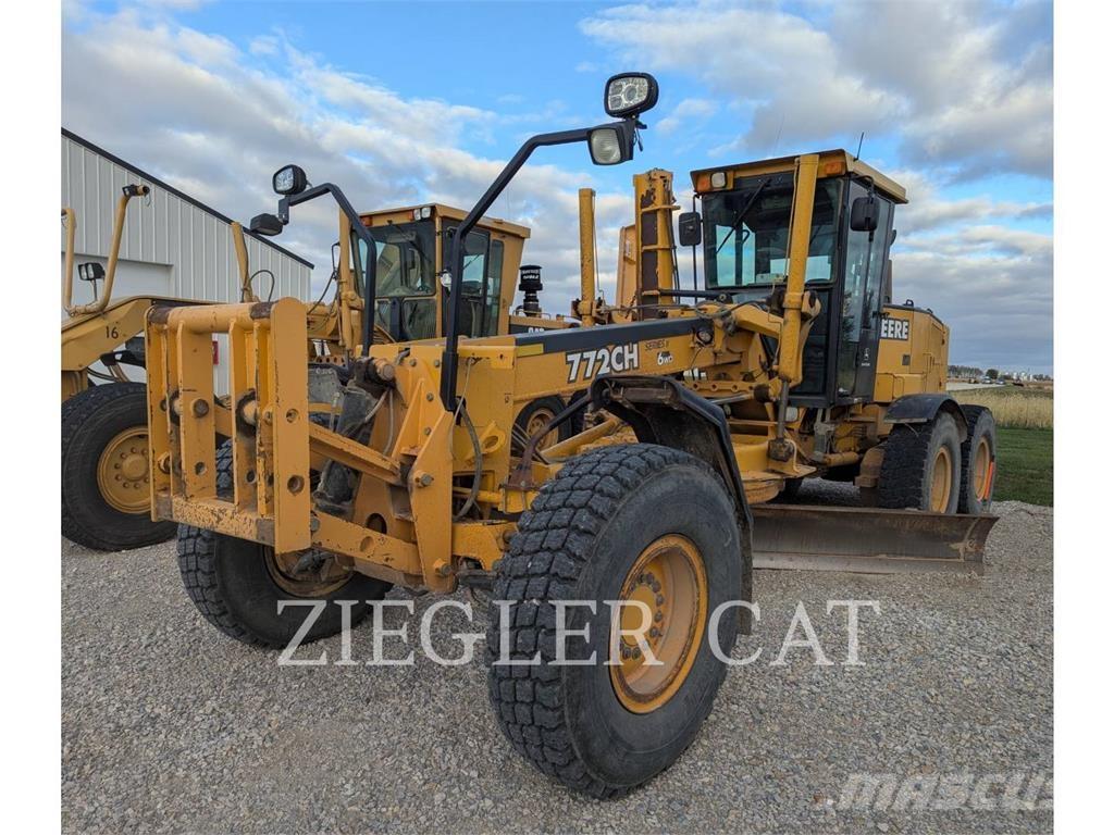 John Deere & CO. 772CH Niveladoras