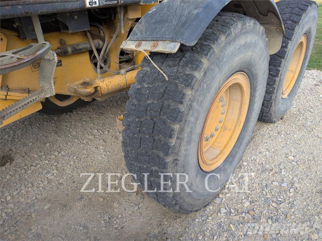 John Deere & CO. 772CH Niveladoras