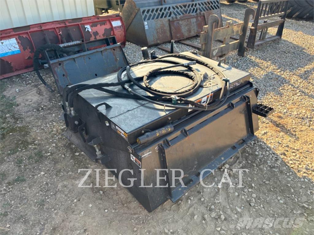 John Deere & CO. BR60C Plataformas con brazo de elevación manual