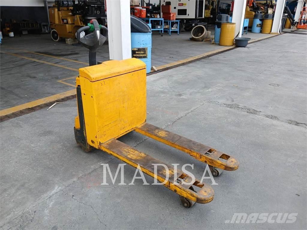 Jungheinrich EJE 120 Arrastradoras de troncos