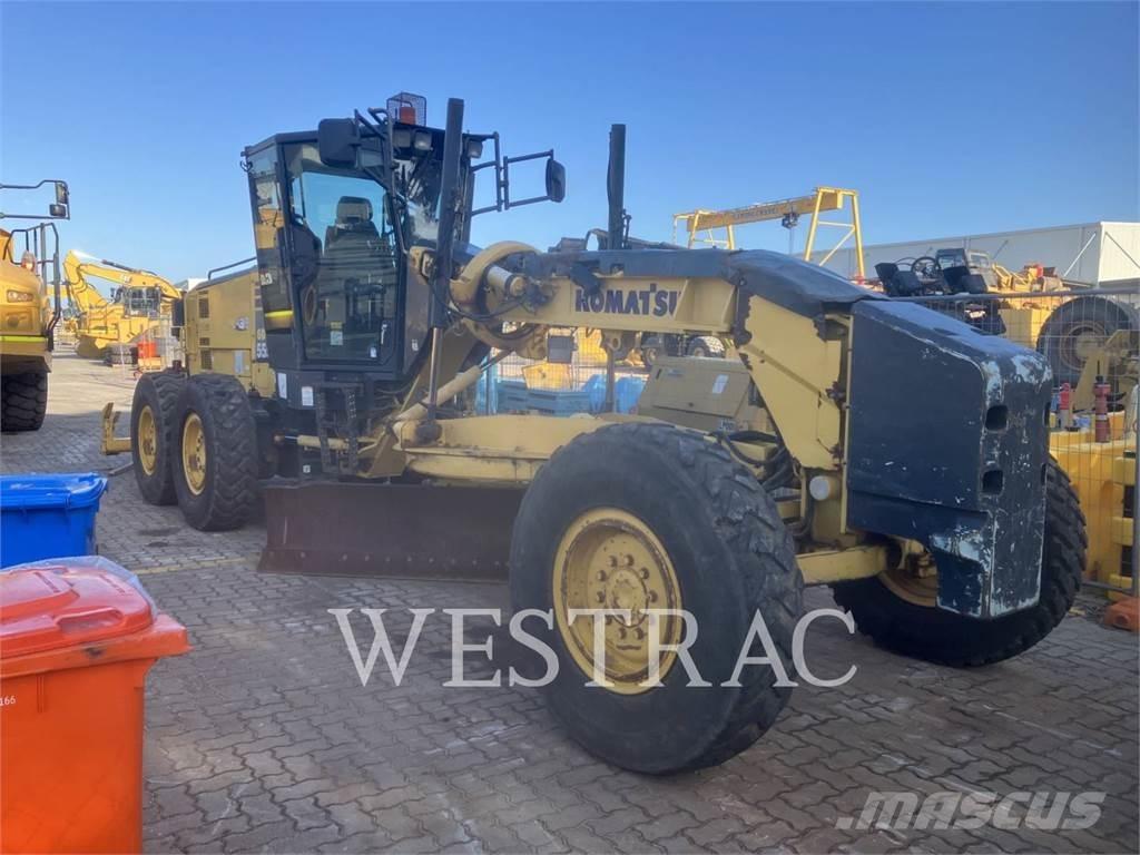 Komatsu GD555-5 Niveladoras