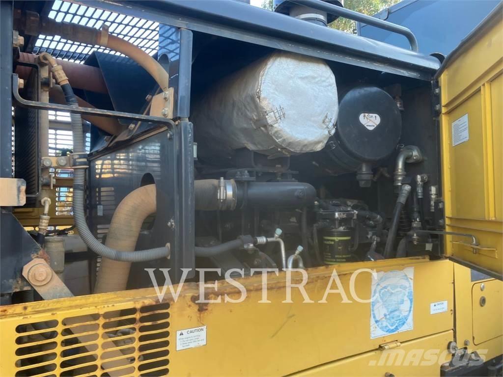 Komatsu GD555-5 Niveladoras