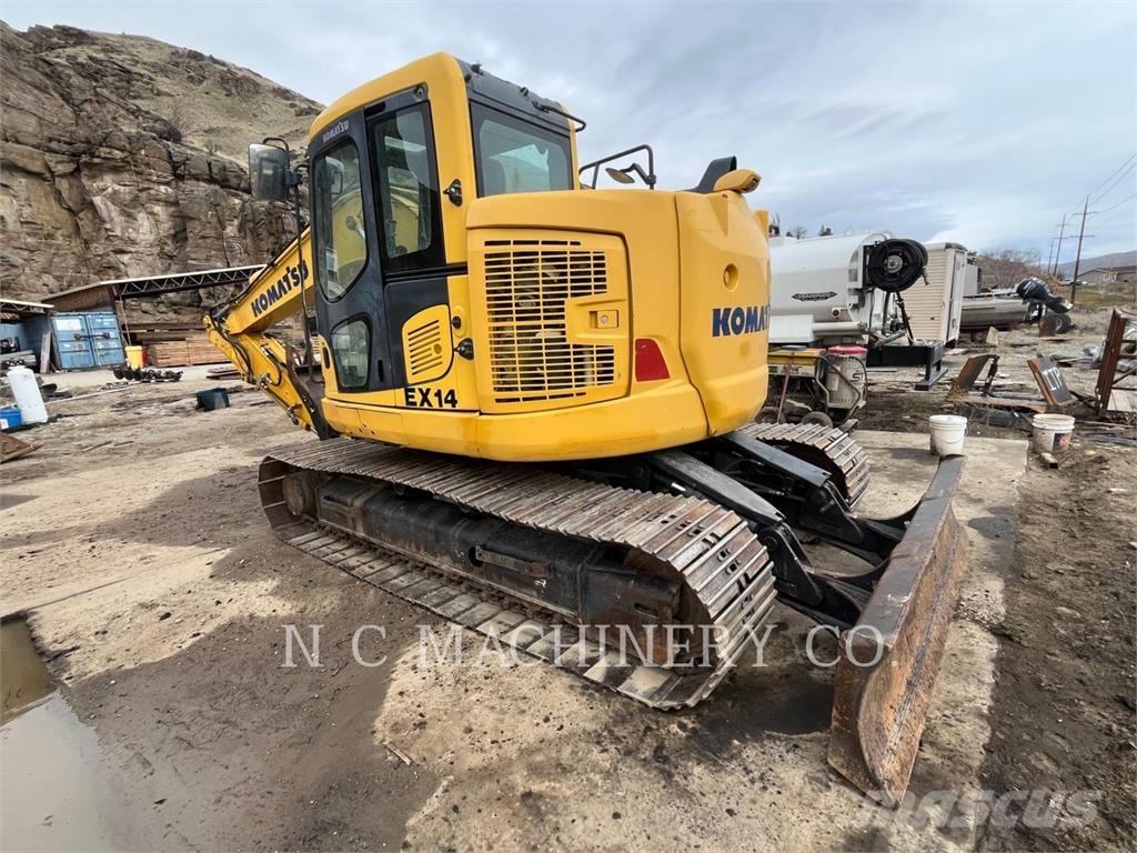 Komatsu PC138USLC Excavadoras sobre orugas