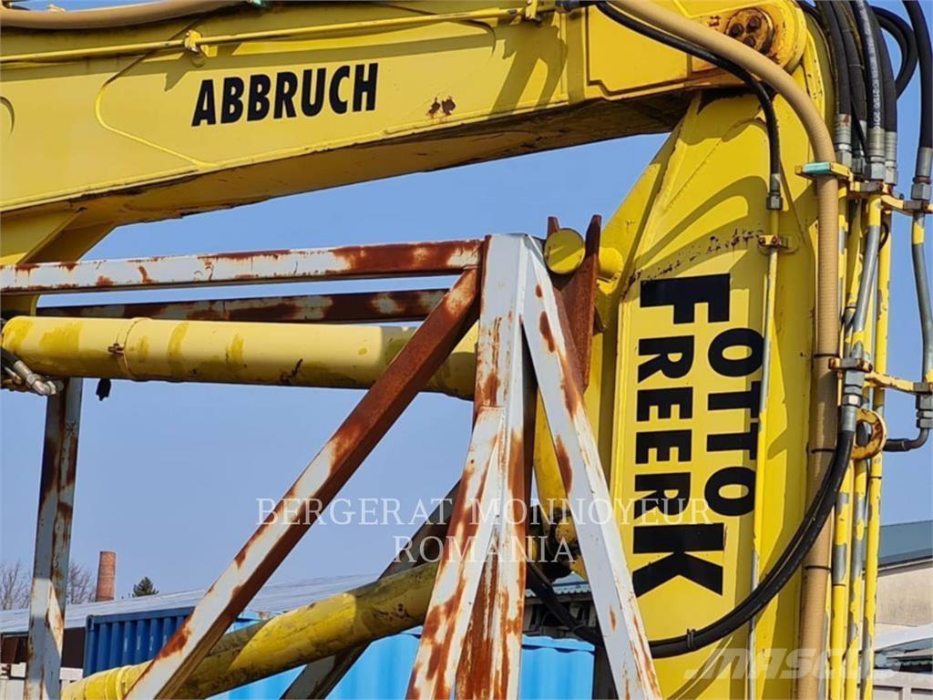 Komatsu PC450LCD-6K Excavadoras sobre orugas