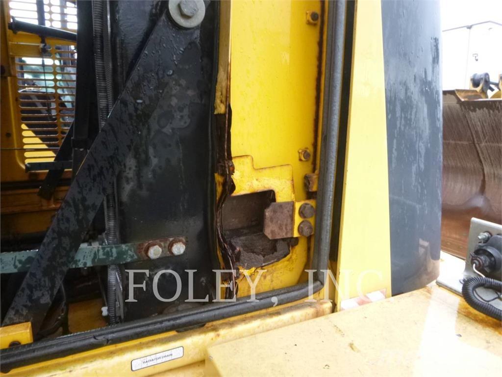 Komatsu WA250-5L Cargadoras sobre ruedas